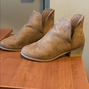 Seven7 Soho brown suede ankle boots